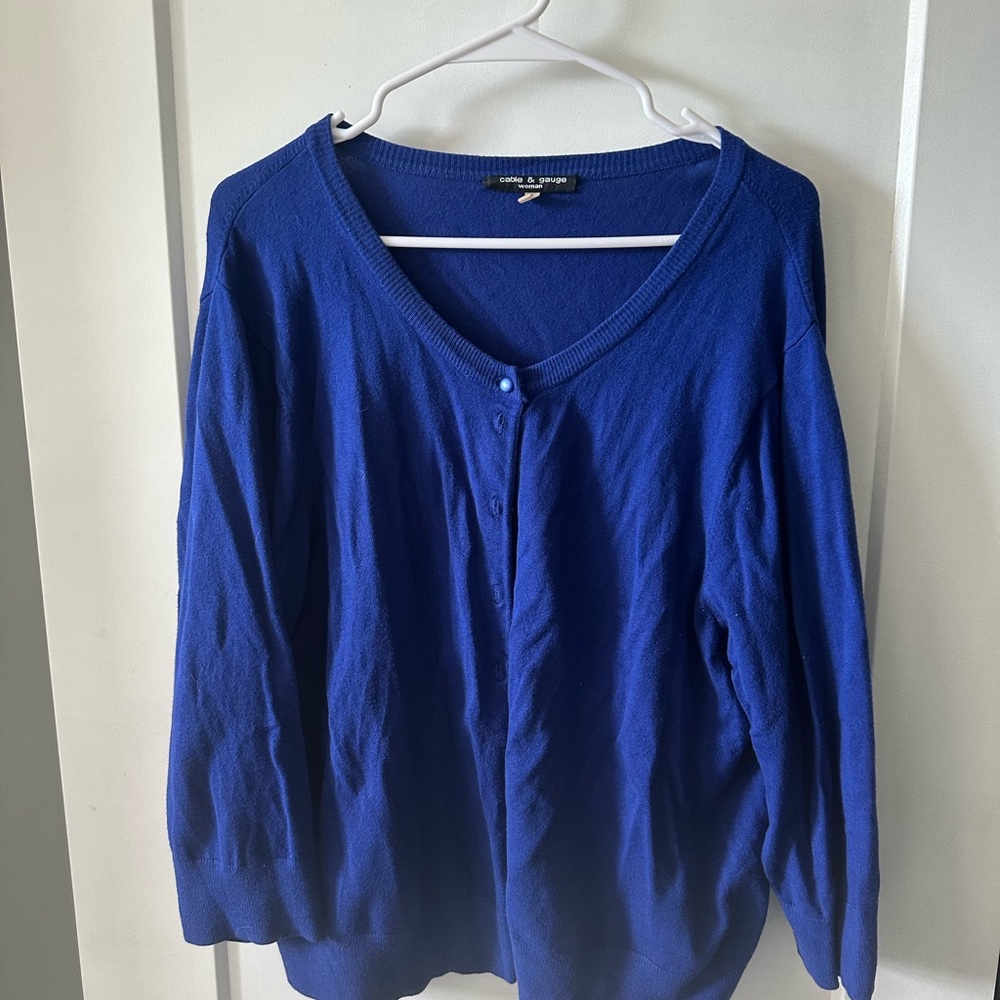 Cable & Gauge Vibrant Blue Women's Sweater